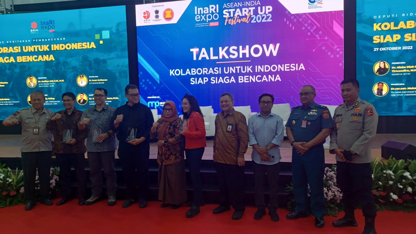 Rieke Diah Pitaloka dan Pentahelix