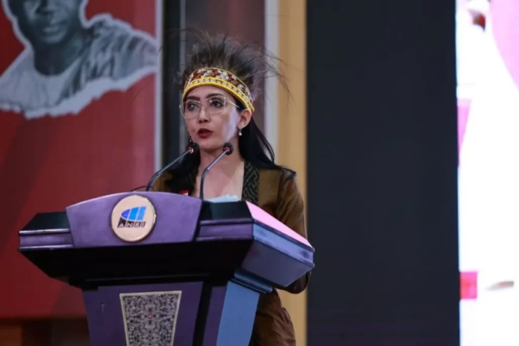 Rieke Diah Pitaloka dan Syekh Yusuf 7